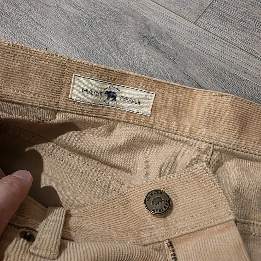 Onward Reserve Corduroy Chino Pants Mens 33x32 Tan Khaki NWT Trousers Beach Prep
